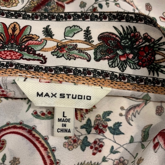 2 for $20🍒 🌺Floral Kimono Top🌺 - Picture 5 of 9